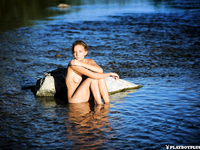 Katya Clover 3 (Outdoor)