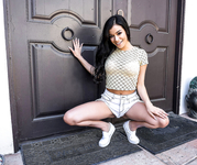 Savannah Sixx