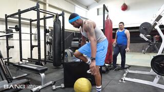 Gia Dimarco - Gets A Personal Training Session For Her Pussy