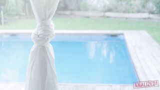 MILF Asshole Needs More Dick