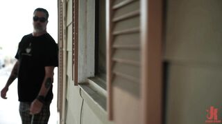 Diary of a Madman, Episode 1: "The Hunt"