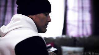 Team Player Sarah Vandella