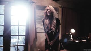 Dark Is The Nigh Sc4