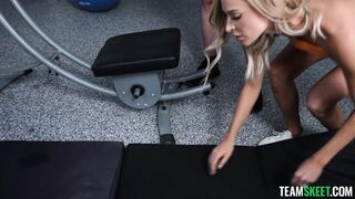 Seducing The Gym Hunk