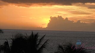 Hawaii 1/5 Gina Valentina