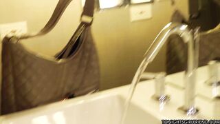 Submissive Chanel Preston