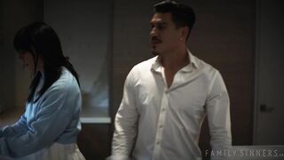 In-Laws 2 - Episode 2 - Keep It In The Family