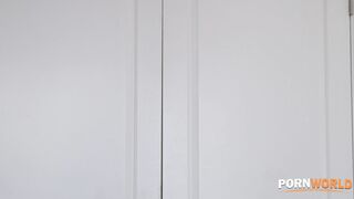 BTS /Outtakes - Jillian Seduces Her Sister's BF