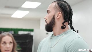 Sneaky Salon Dickdown