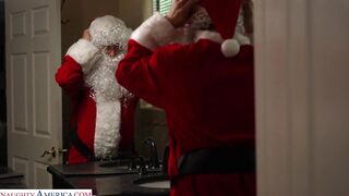 Syren De Mer is on the naughty list